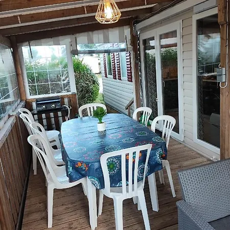 Mobilhome 741 Les Charmettes,3ch,2sdb,lave Linge,lave Vaisselle,clim,2wc * レ・マトゥ