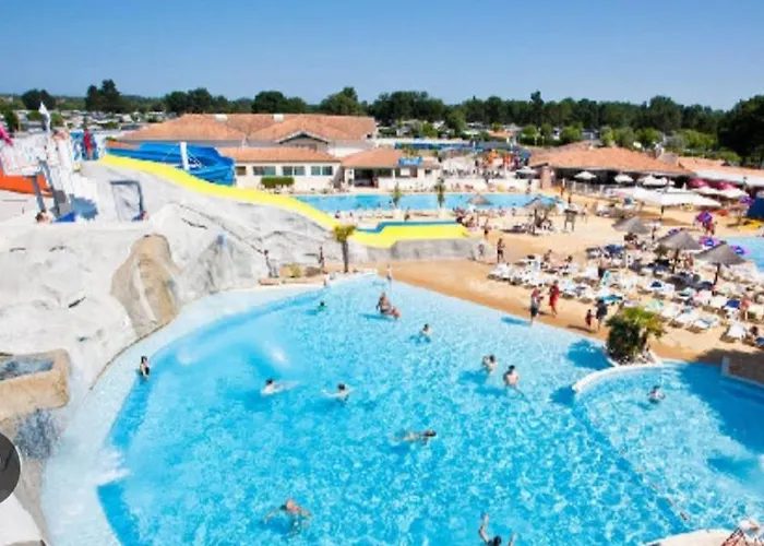 Mobilhome 741 Les Charmettes,3ch,2sdb,lave Linge,lave Vaisselle,clim,2wc *