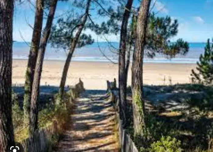 Mobilhome 741 Les Charmettes,3ch,2sdb,lave Linge,lave Vaisselle,clim,2wc *